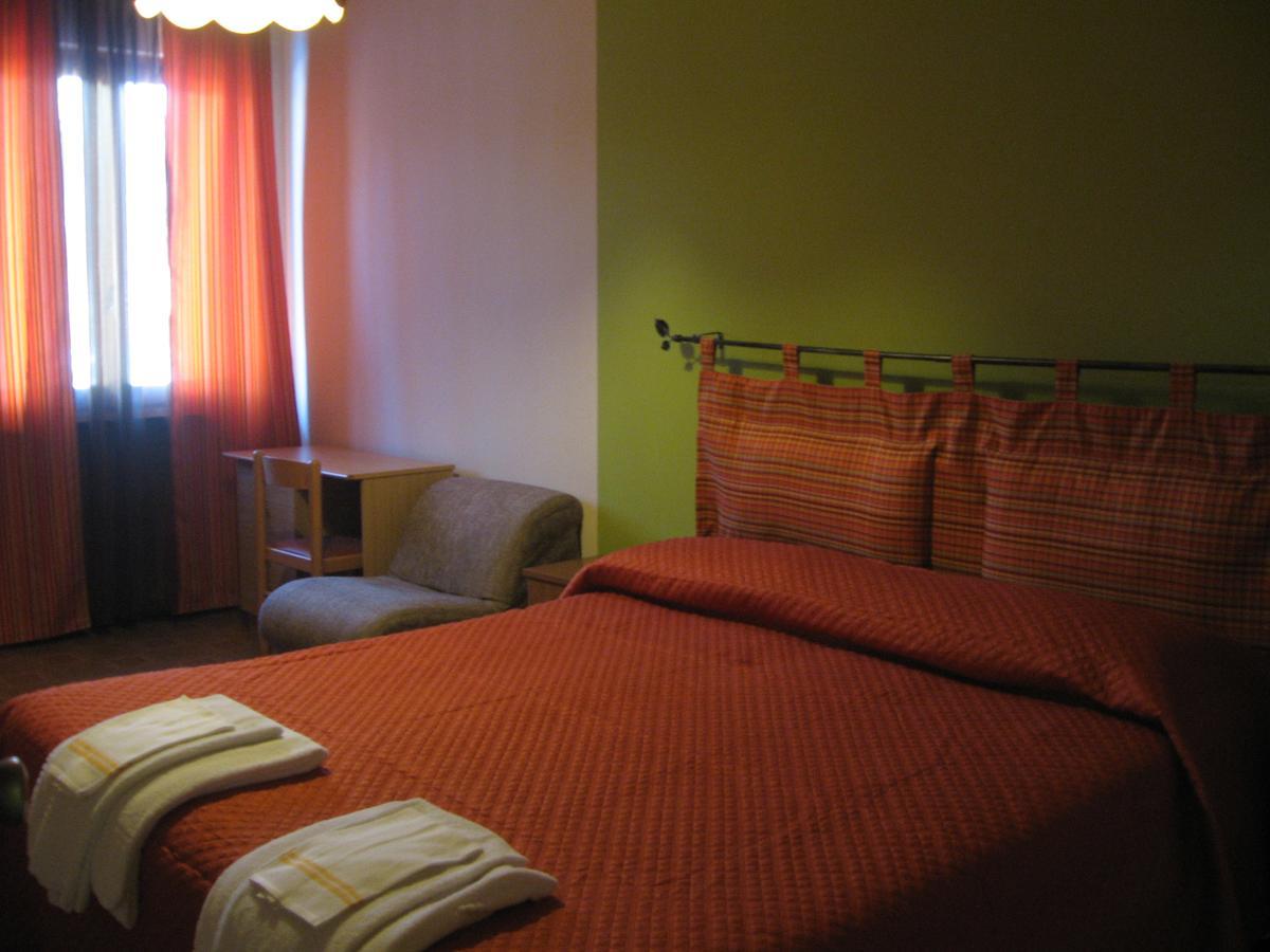 Albergo Rifugio Montecucco Piampaludo Екстериор снимка