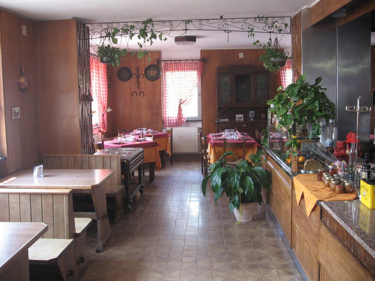 Albergo Rifugio Montecucco Piampaludo Екстериор снимка